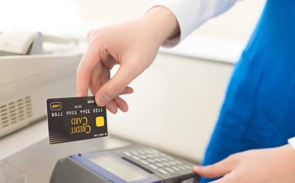 クレジットカード決済の入金サイクルとは？カード決済のメリットも解説