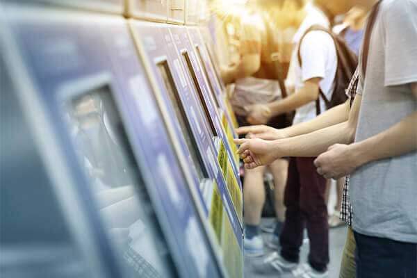 京急リムジンバスの券売機でクレジットカードが使える！