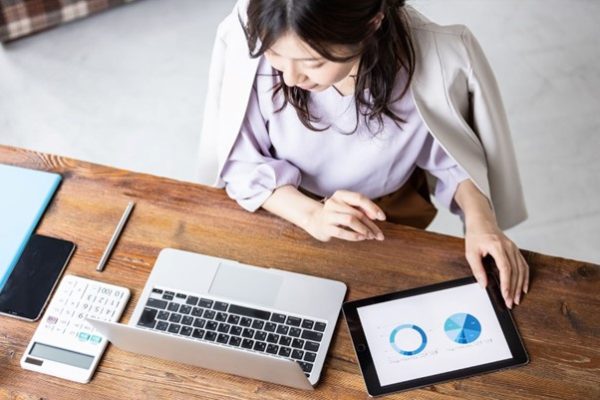 債権管理と与信管理の違いとは?それぞれの起きやすい課題なども解説 債権管理と与信管理の違いとは?それぞれの起きやすい課題なども解説