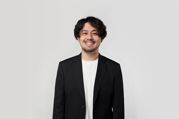 執行役員 新藤 雅之